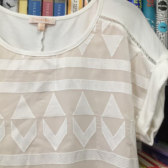 Skies Are Blue Layered Chevron Triangle Top XS - Picture 3 of 4